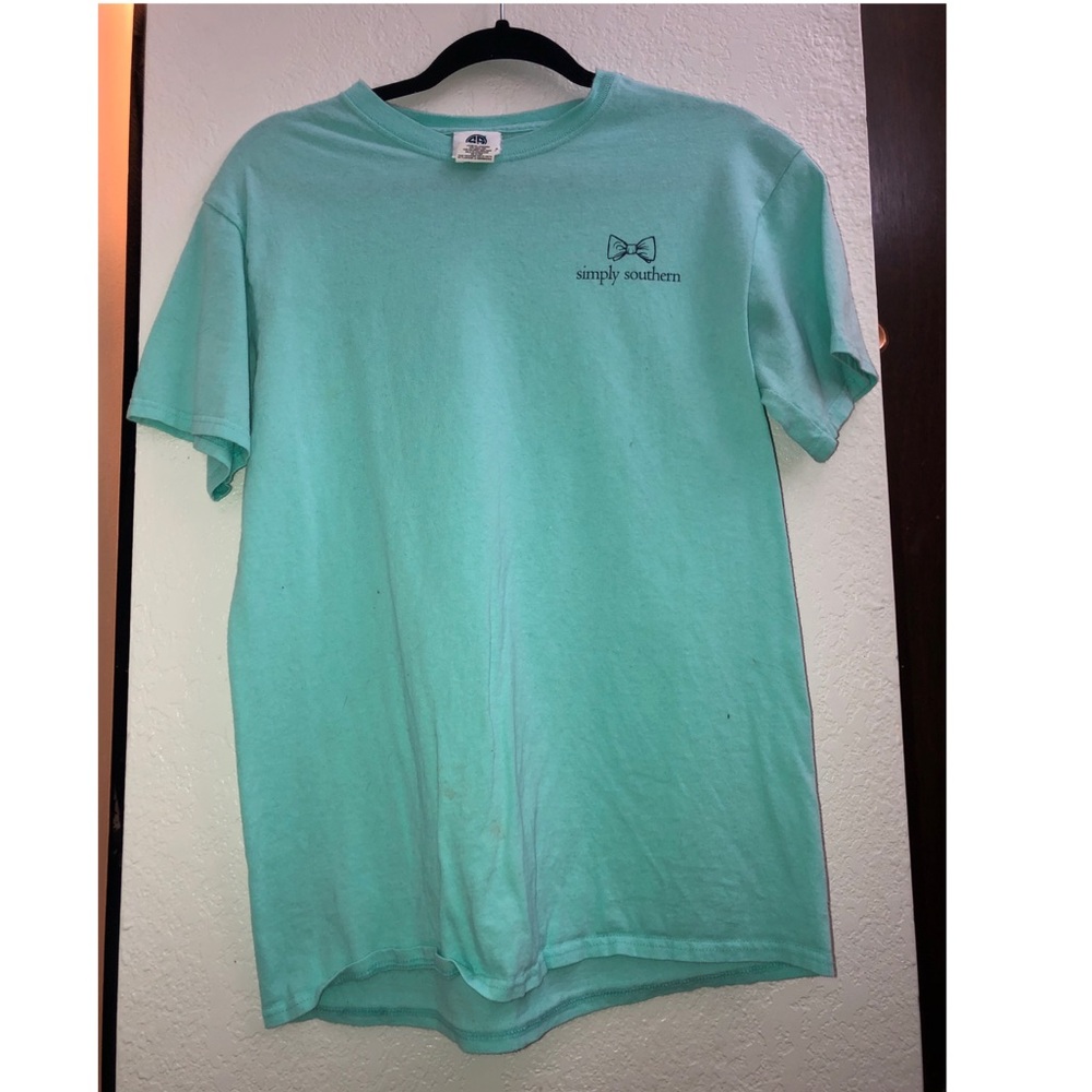 3 Simply Southern Tees | M